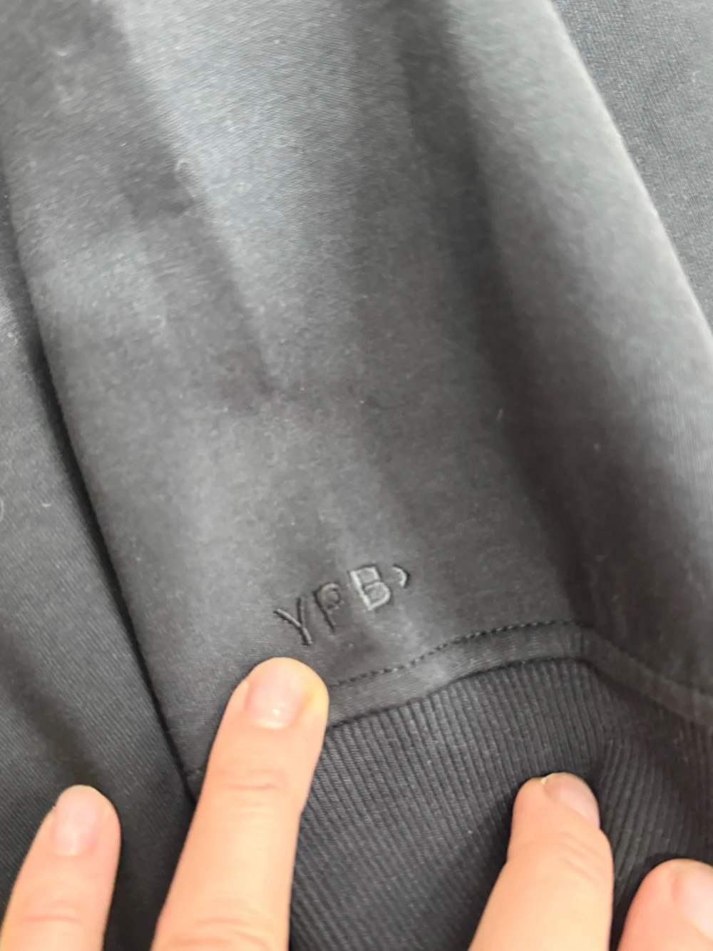 NWT YPB NeoKNIT Max Men’s Quarter Zip Pullover Black Size M Athletic Sweatshirt
